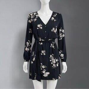 GAP Black Floral V-Neck Long Sleeve Belted Dress